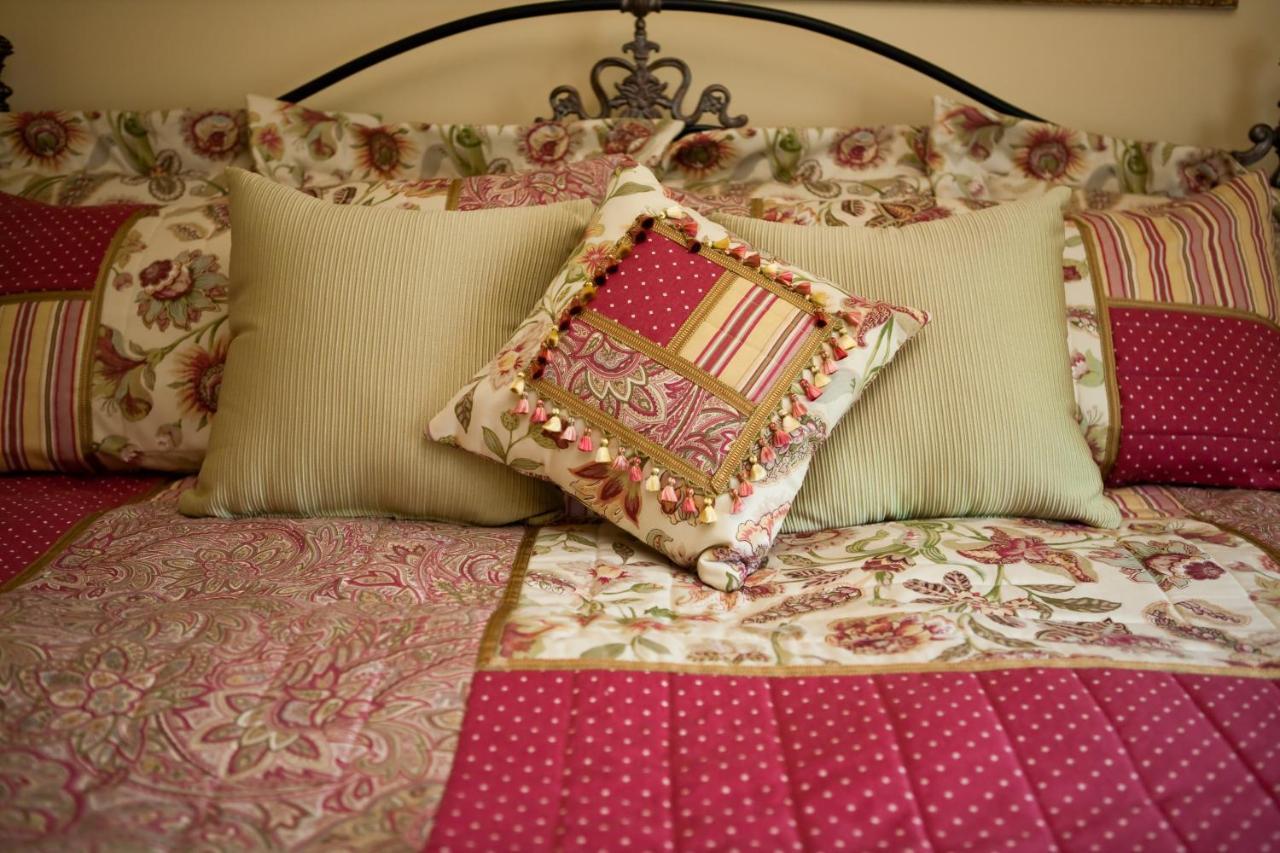 Pillow And Paddock B&B La Grange Eksteriør bilde